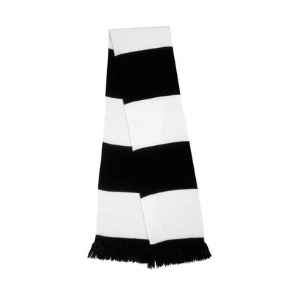 Плетен футболен шал в черно и бяло С2338-3