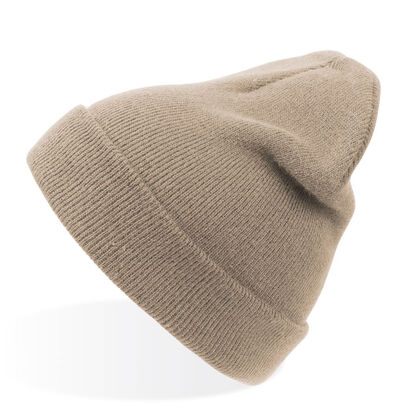 Класическа зимна шапка в бежево С2659-10
